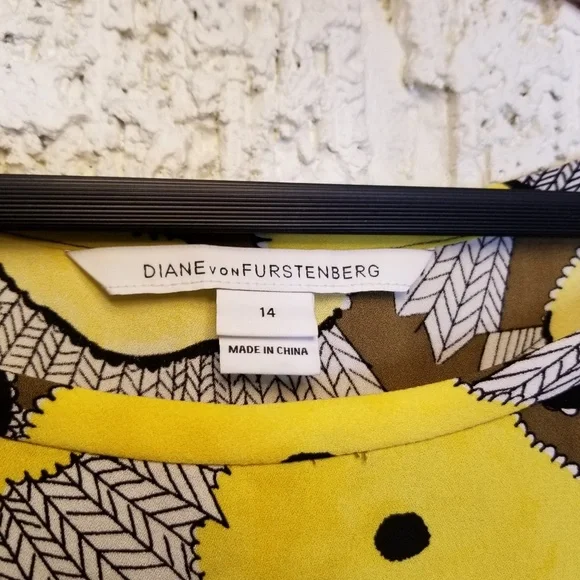 Diane Von Furstenberg New Della Silk Dress - Picture 7 of 8